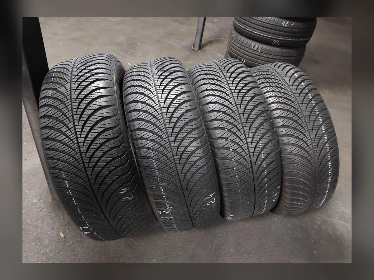Goodyear — 215/60 R16 — Goodyear 215/60 R16 Всесезонка 4 шт (Комплект) — 5.5
