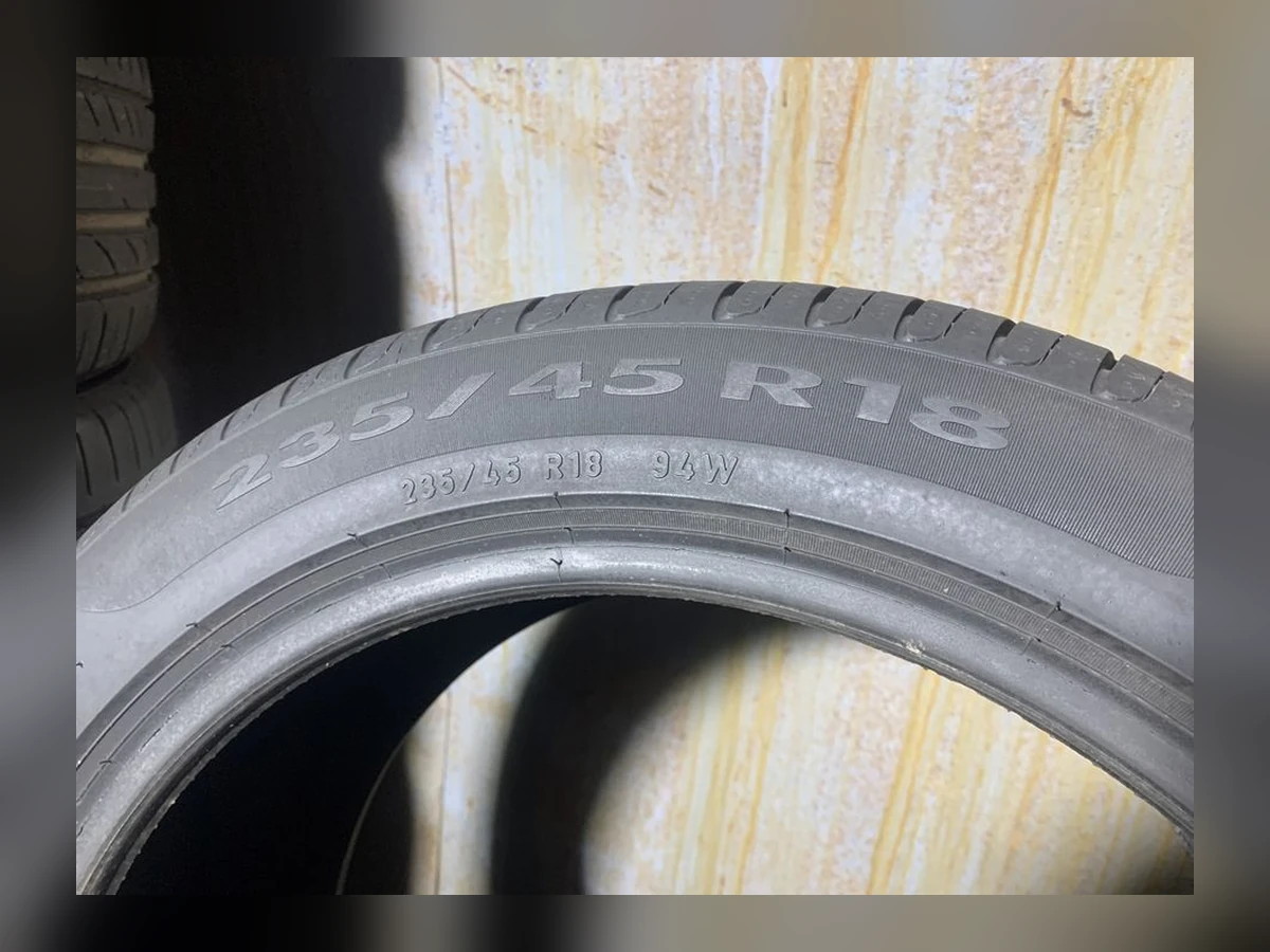 Pirelli — 235/45 R18 — Pirelli 235/45 R18 Лето 4 шт (Комплект) — 6.5