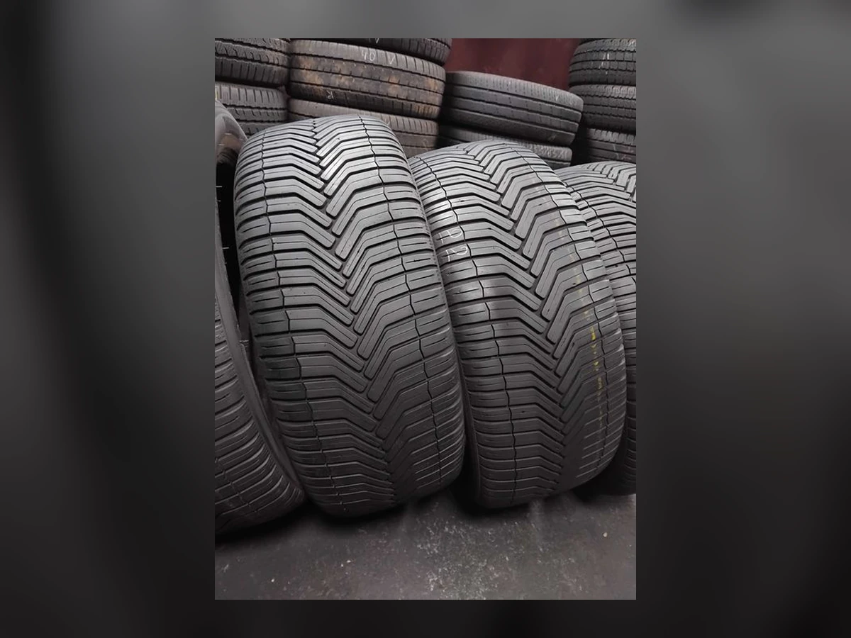 Michelin — 235/50 R18 — Michelin 235/50 R18 Всесезонка 4 шт (Комплект) — 6.5