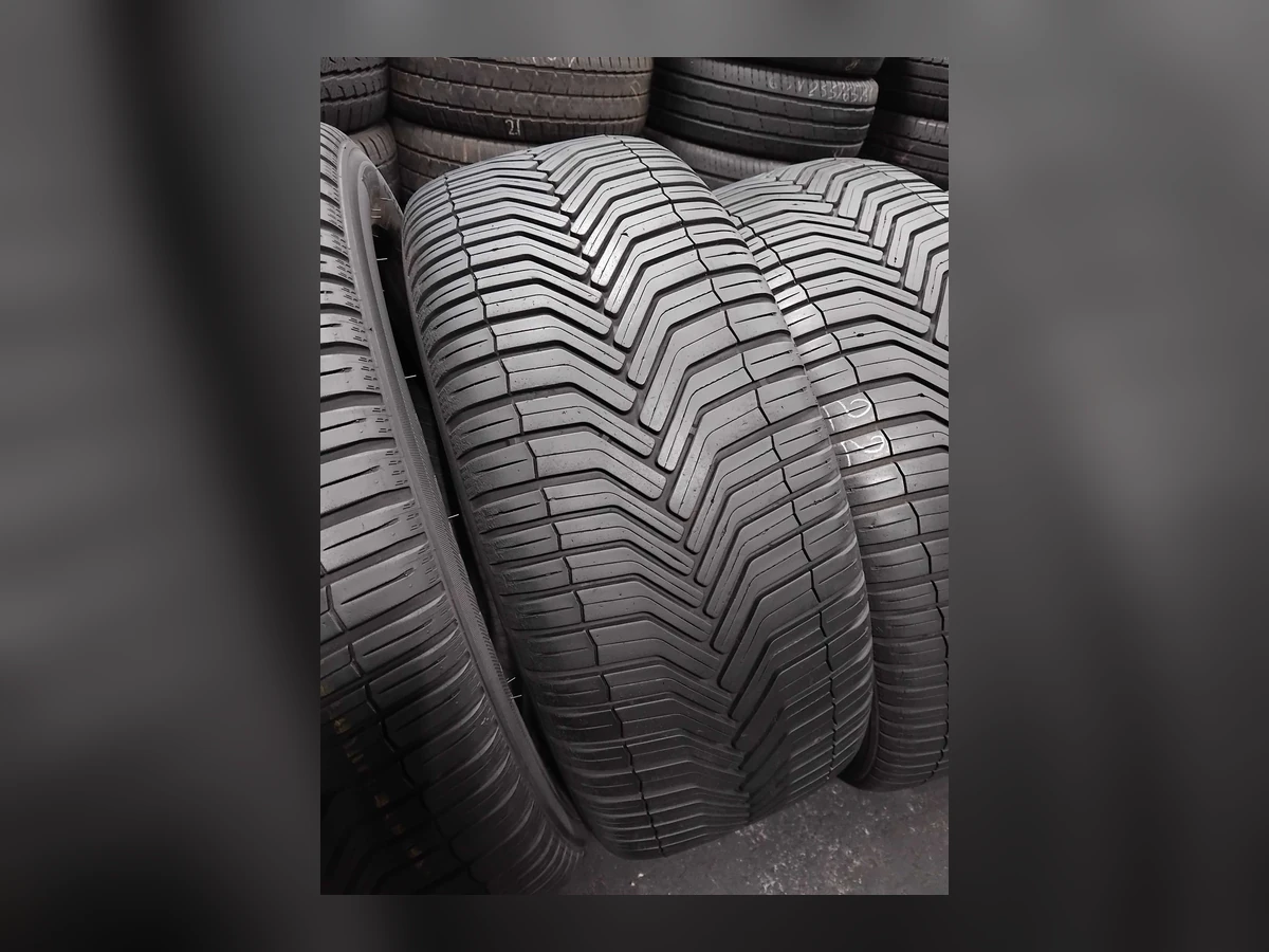 Michelin — 235/50 R18 — Michelin 235/50 R18 Всесезонка 4 шт (Комплект) — 6.5