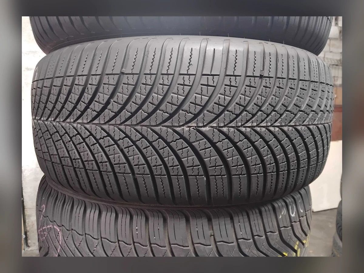 Goodyear — 235/50 R18 — Goodyear 235/50 R18 Всесезонка 2 шт (Пара) — 5.5