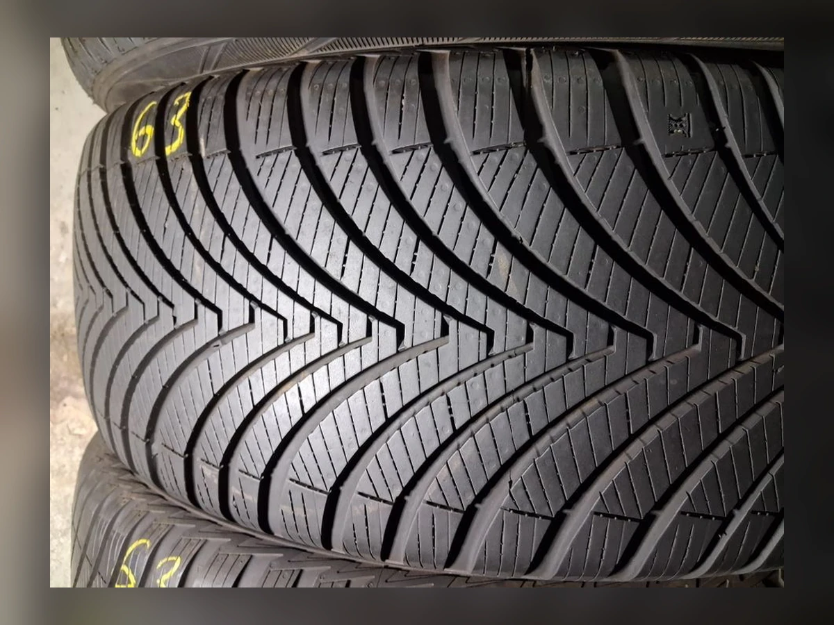 Michelin — 225/45 R18 — Michelin 225/45 R18 Всесезонка 2 шт (Пара) — 6.5