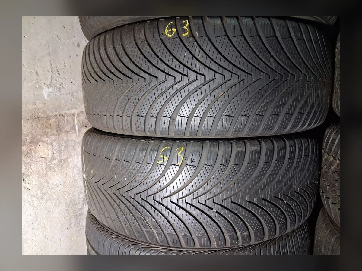 Michelin — 225/45 R18 — Michelin 225/45 R18 Всесезонка 2 шт (Пара) — 6.5