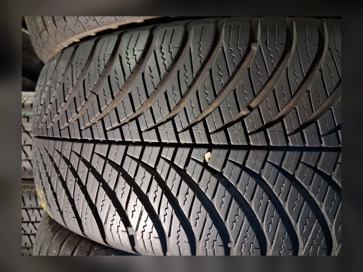 Michelin — Michelin 205/60 R15 — 205/60 R15