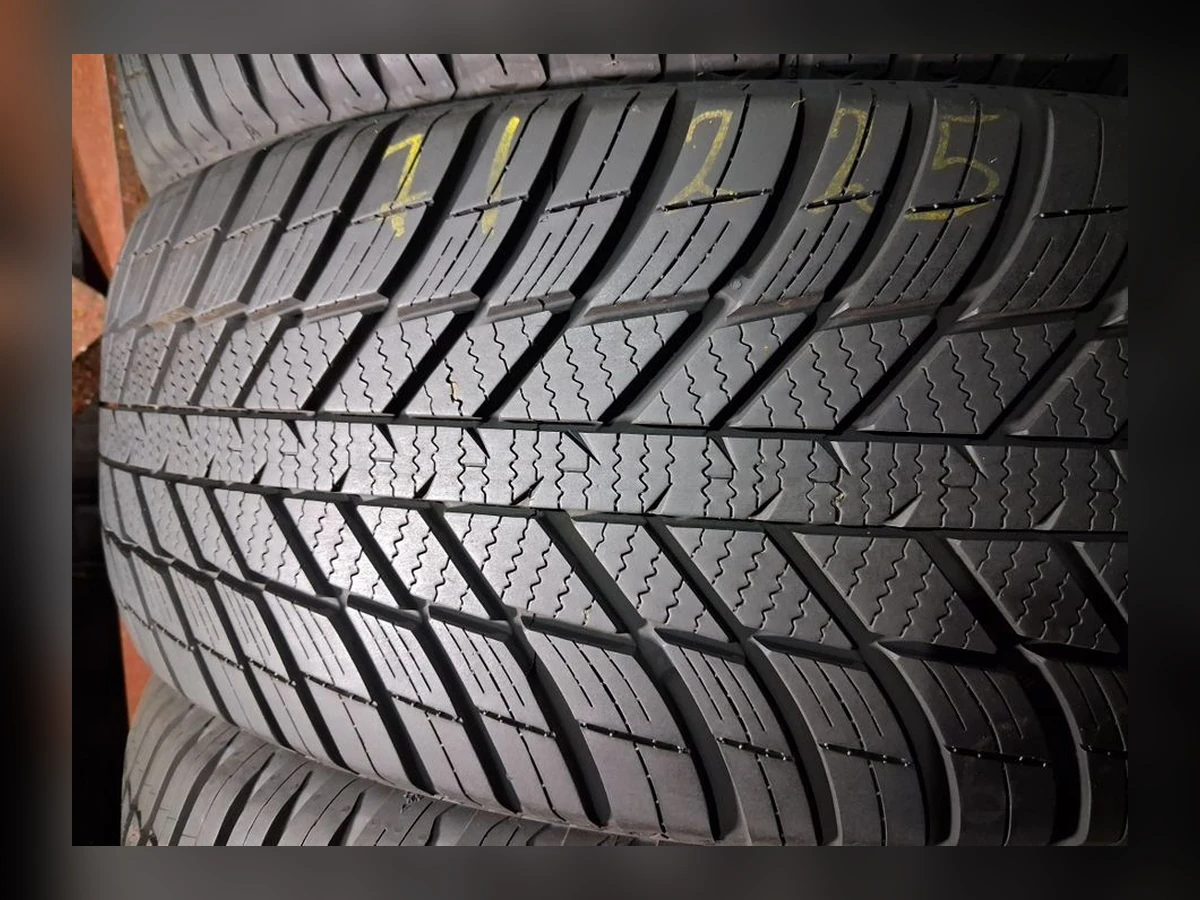 Michelin — 225/55 R18 — Michelin 225/55 R18 Всесезонка 2 шт (Пара) — 7.0