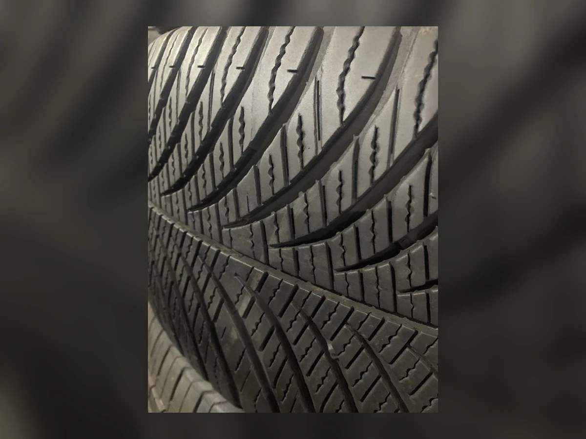 Goodyear — 215/55 R17 — Goodyear 215/55 R17 Всесезонка 4 шт (Комплект) — 3.5
