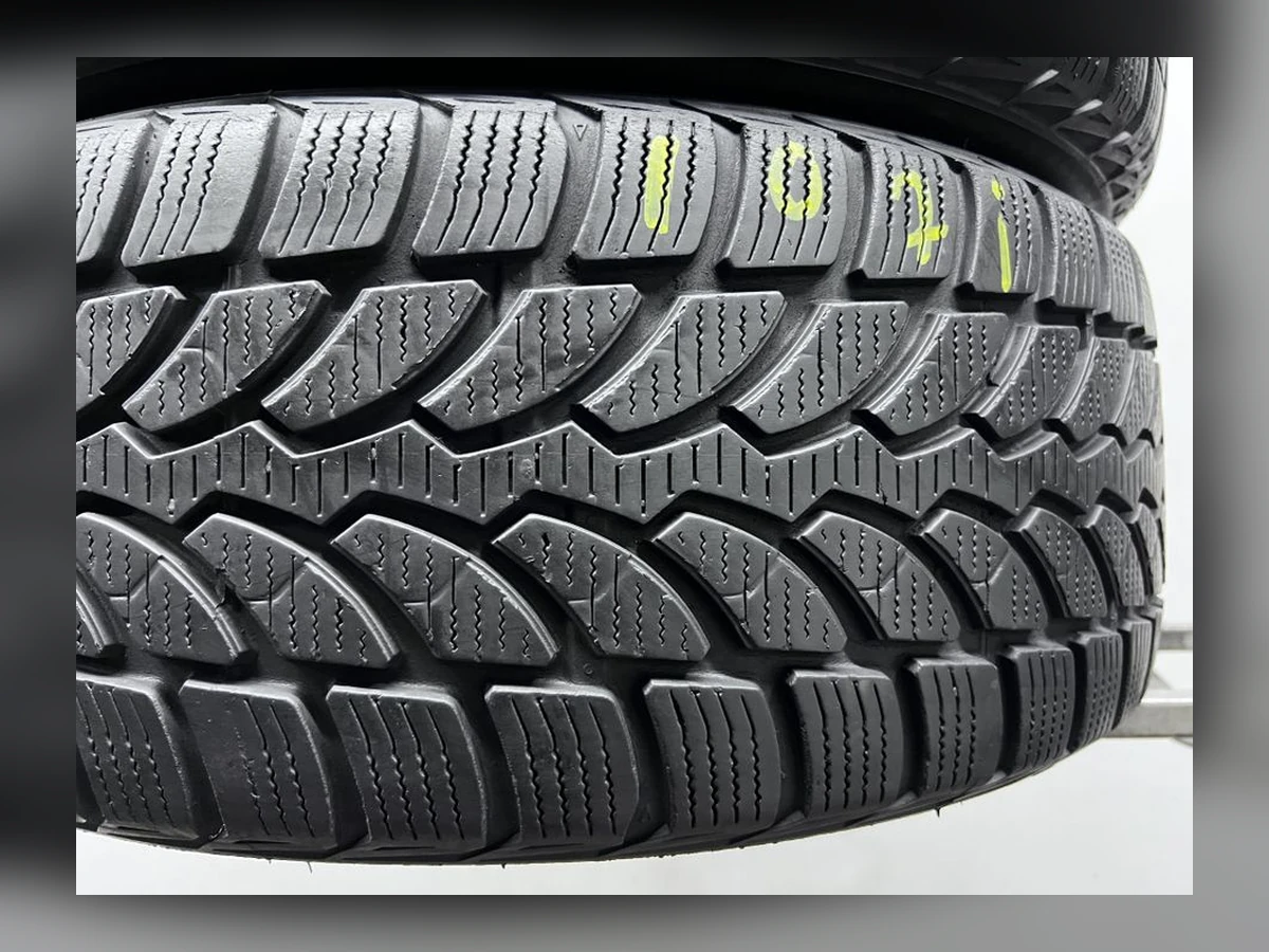 Bridgestone — 205/55 R16 — Bridgestone 205/55 R16 Зима (липучка) 4 шт (Комплект) — 8.0