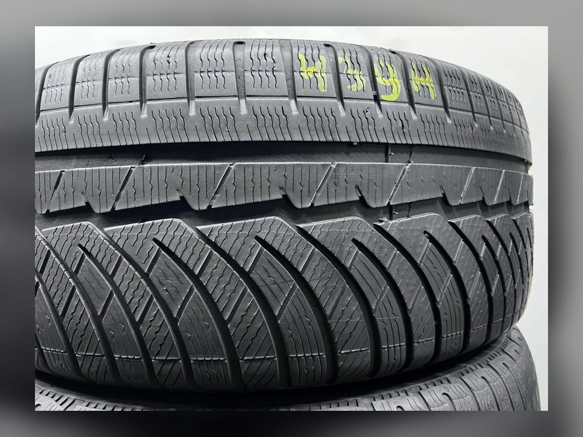 Michelin — 245/45 R18 — Michelin 245/45 R18 Зима (липучка) 2 шт (Пара) — 4.5