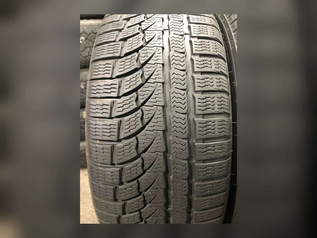Nokian — 225/55 R17 — Nokian 225/55 R17 Зима (липучка) 2 шт (Пара) — 6.5