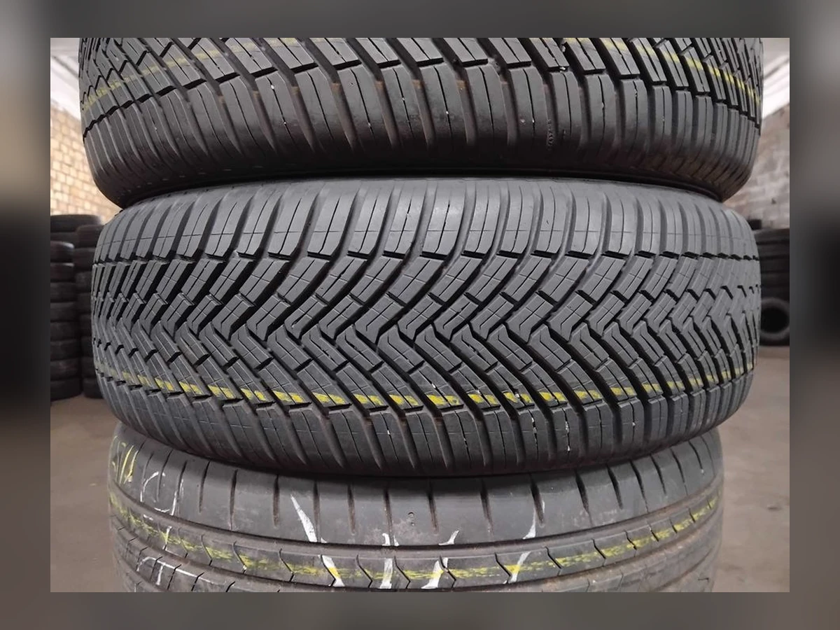 Continental — 215/65 R17 — Continental 215/65 R17 Всесезонка 2 шт (Пара) — 5.5