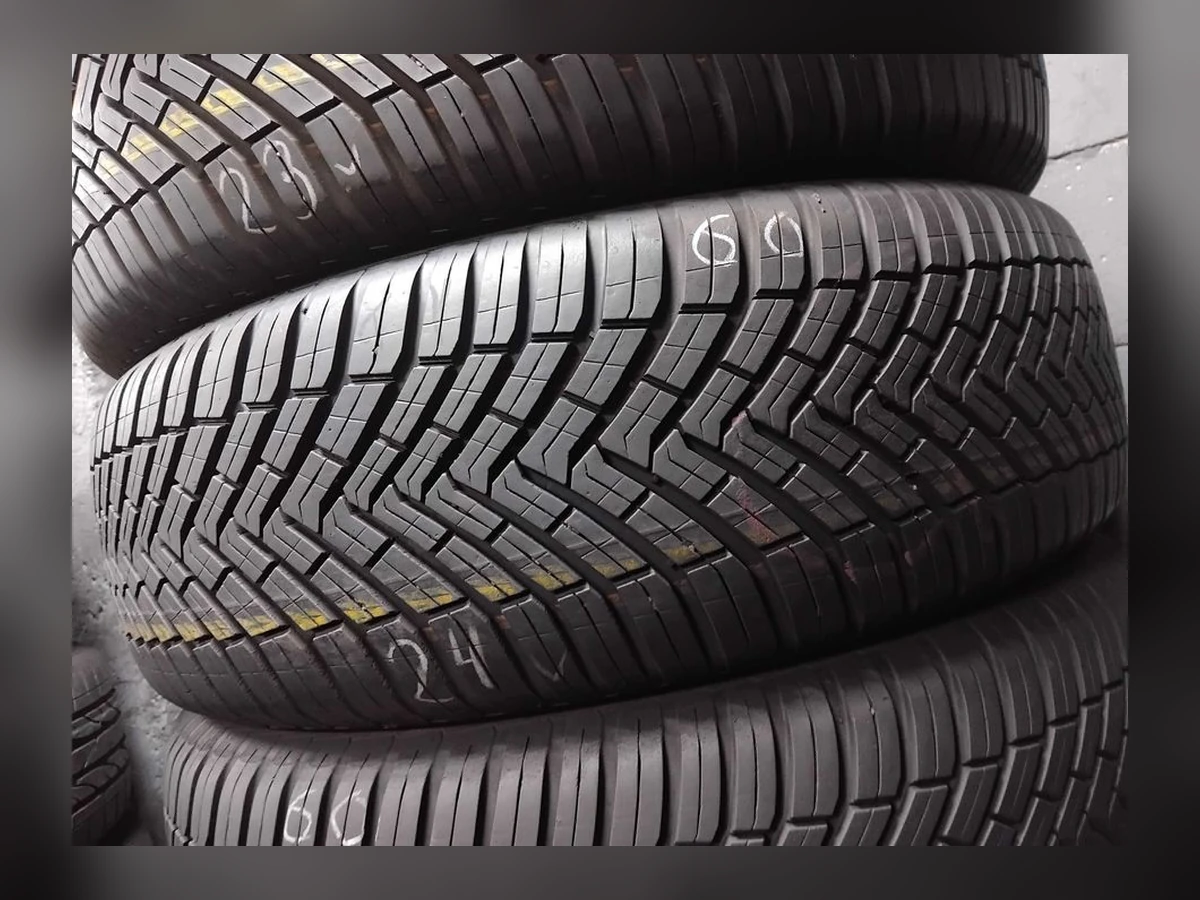 Continental — 215/65 R17 — Continental 215/65 R17 Всесезонка 4 шт (Комплект) — 5.5