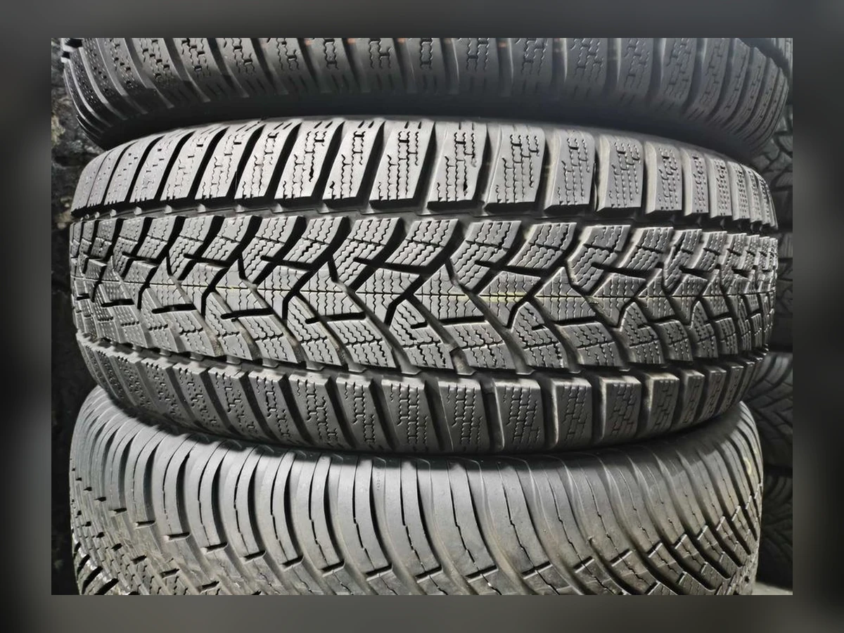 Dunlop — 205/60 R16 — Dunlop 205/60 R16 Зима (липучка) 4 шт (Комплект) — 7.5