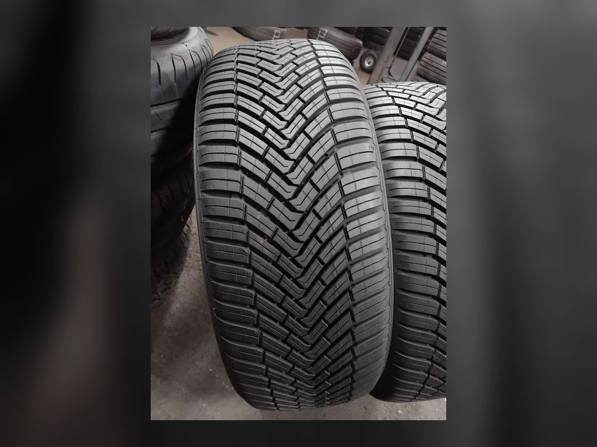 Continental — 205/50 R17 — Continental 205/50 R17 Всесезонка 2 шт (Пара) — 5.5