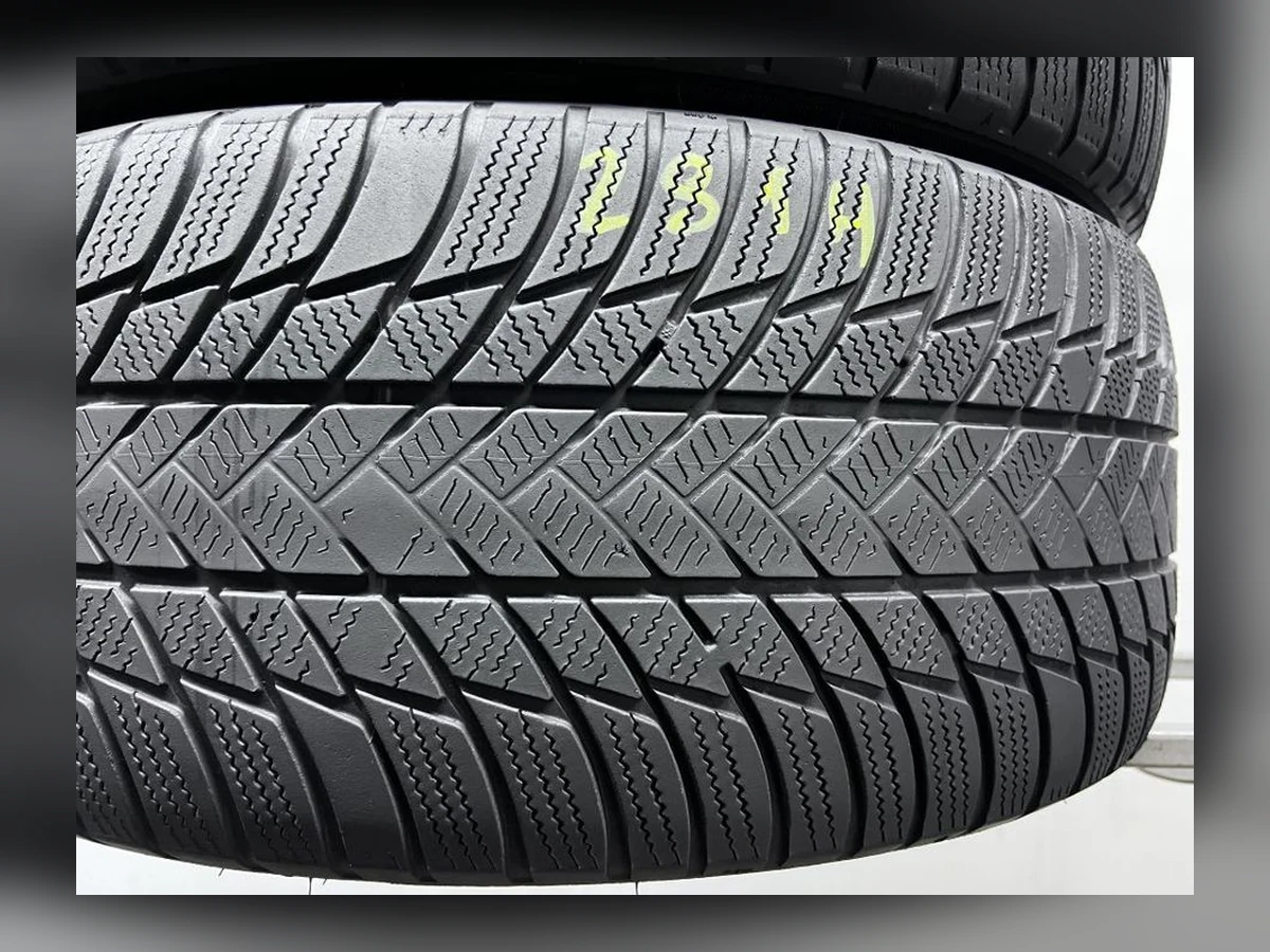 Bridgestone — 235/45 R20 — Bridgestone 235/45 R20 Зима (липучка) 2 шт (Пара) — 4.5