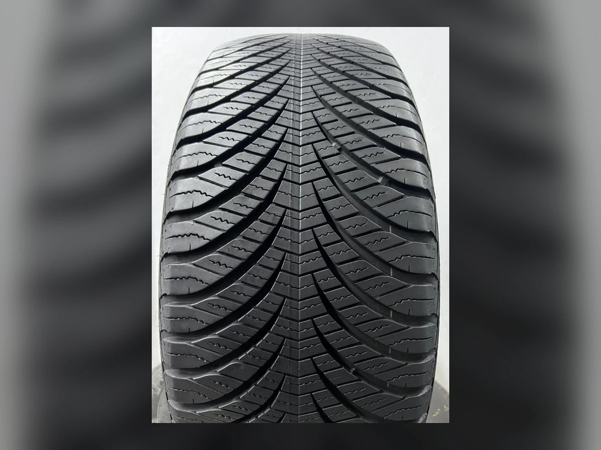 Goodyear — 235/55 R18 — Goodyear 235/55 R18 Всесезонка 2 шт (Пара) — 7.5