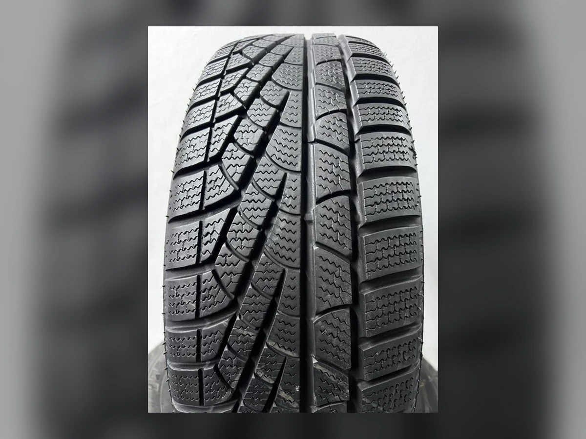 Pirelli — 215/65 R16 — Pirelli 215/65 R16 Зима (липучка) 4 шт (Комплект) — 7.5