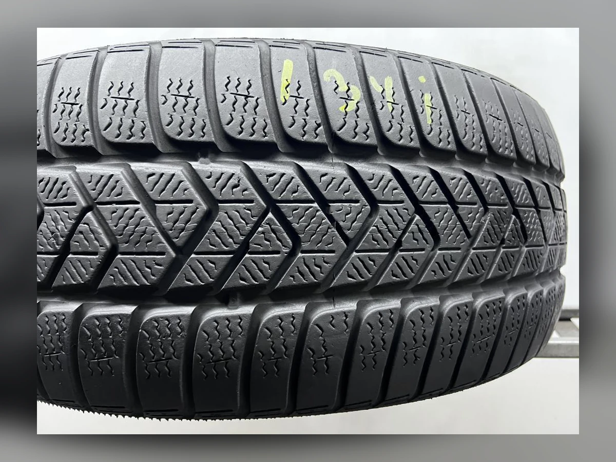 Pirelli — 245/45 R19 — Pirelli 245/45 R19 Зима (липучка) 1 шт (Одиночка) — 6.5
