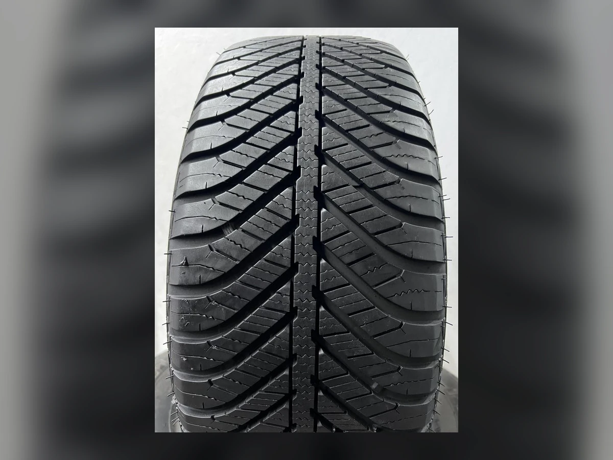 Goodyear — 215/55 R16 — Goodyear 215/55 R16 Всесезонка 2 шт (Пара) — 7.5