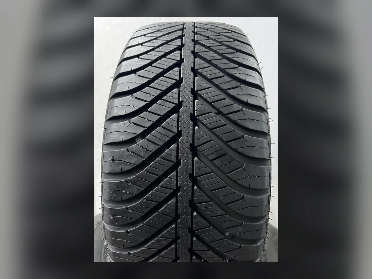 Goodyear — 215/55 R16 — Goodyear 215/55 R16 Всесезонка 2 шт (Пара) — 7.5