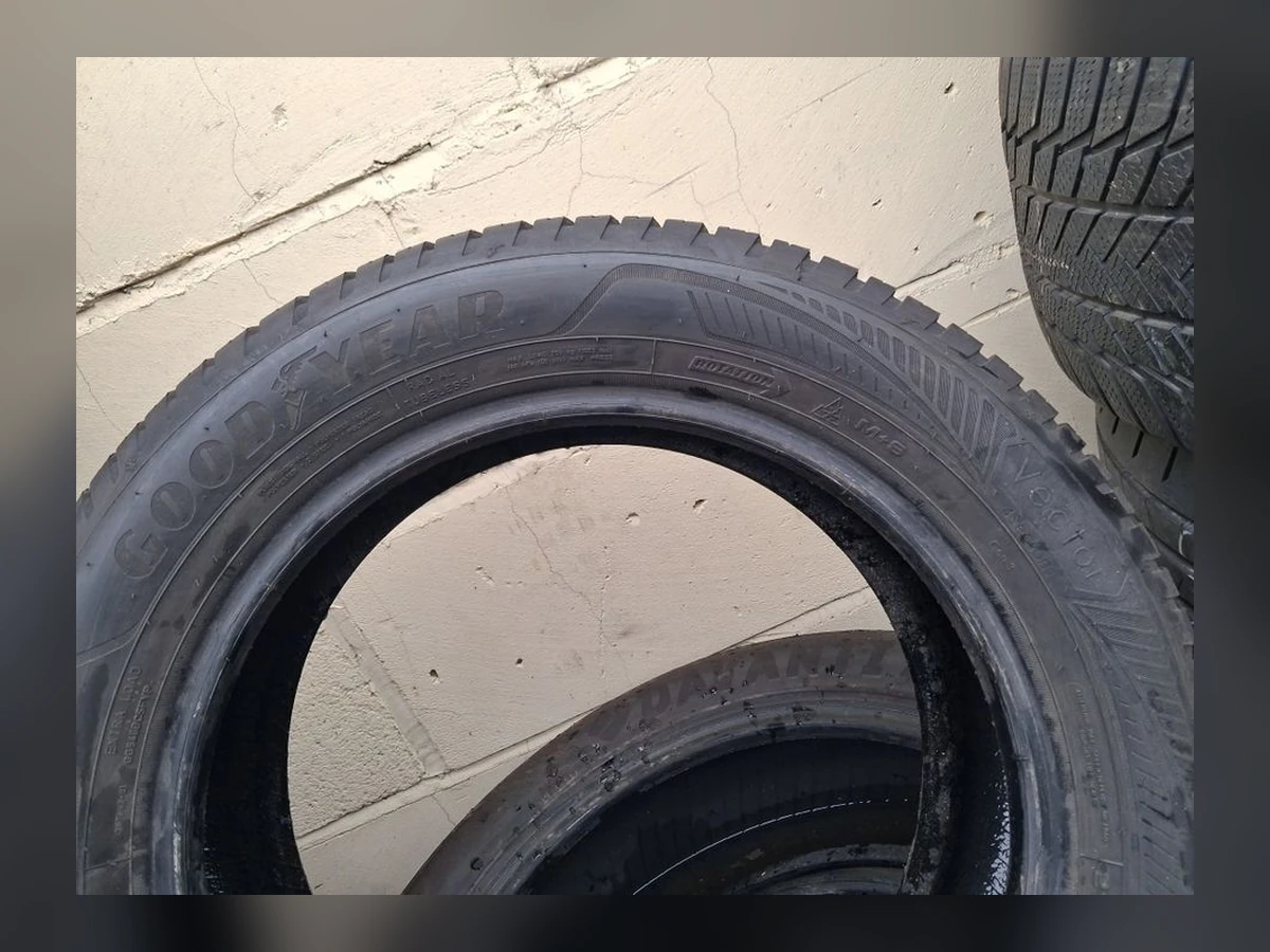 Michelin — 215/55 R16 — Michelin 215/55 R16 Всесезонка 1 шт (Одиночка) — 7.5