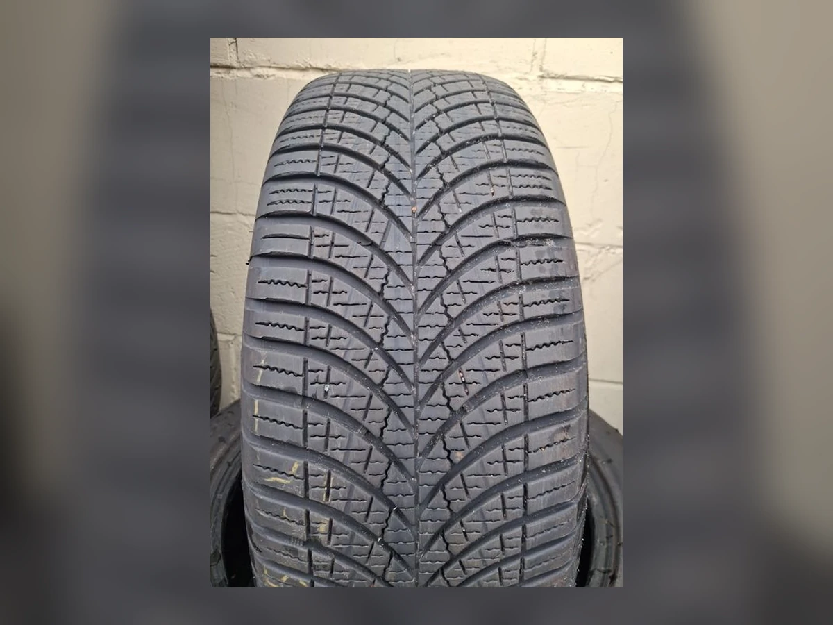 Michelin — 215/55 R16 — Michelin 215/55 R16 Всесезонка 1 шт (Одиночка) — 7.5