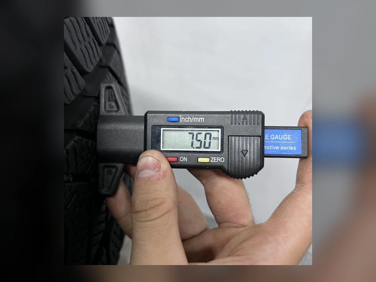 Pirelli — 235/45 R18 — Pirelli 235/45 R18 Зима (липучка) 1 шт (Одиночка) — 7.5