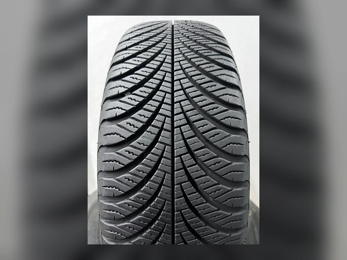 Goodyear — 195/65 R15 — Goodyear 195/65 R15 Всесезонка 4 шт (Комплект) — 8.0