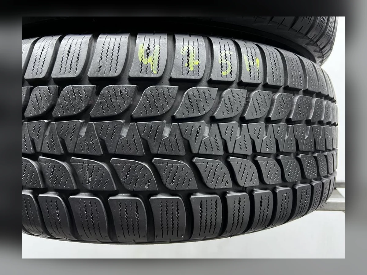 Bridgestone — 235/60 R17 — Bridgestone 235/60 R17 Зима (липучка) 2 шт (Пара) — 7.0