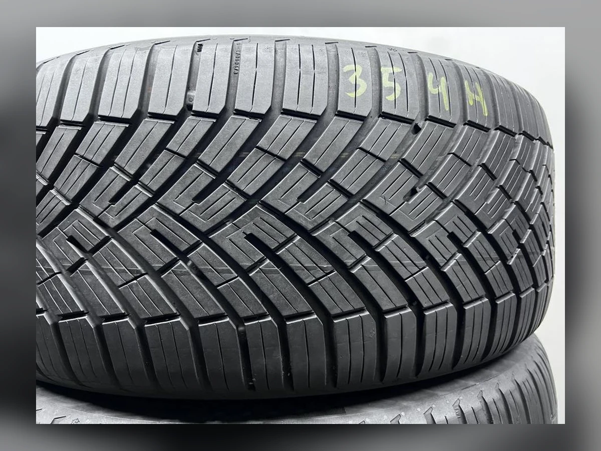 Continental — 245/45 R19 — Continental 245/45 R19 Всесезонка 2 шт (Пара) — 6.0