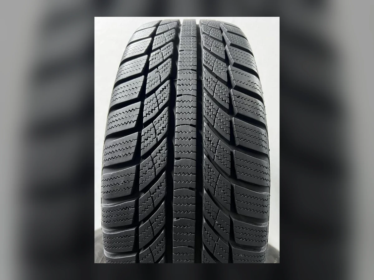 GT — 215/65 R16 — GT 215/65 R16 Зима (липучка) 4 шт (Комплект) — 8.5+ (Новая)