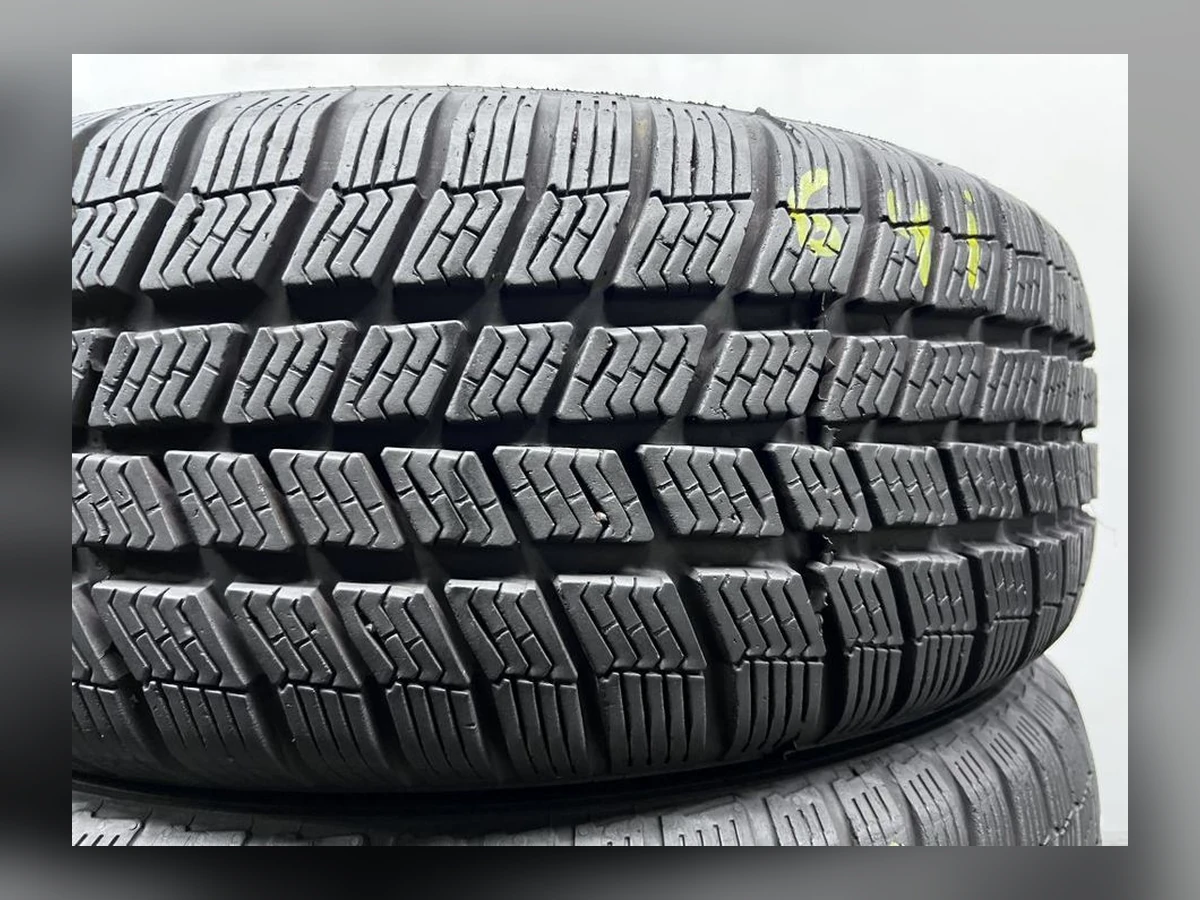 Continental — 205/60 R16 — Continental 205/60 R16 Зима (липучка) 2 шт (Пара) — 8.5+ (Новая)
