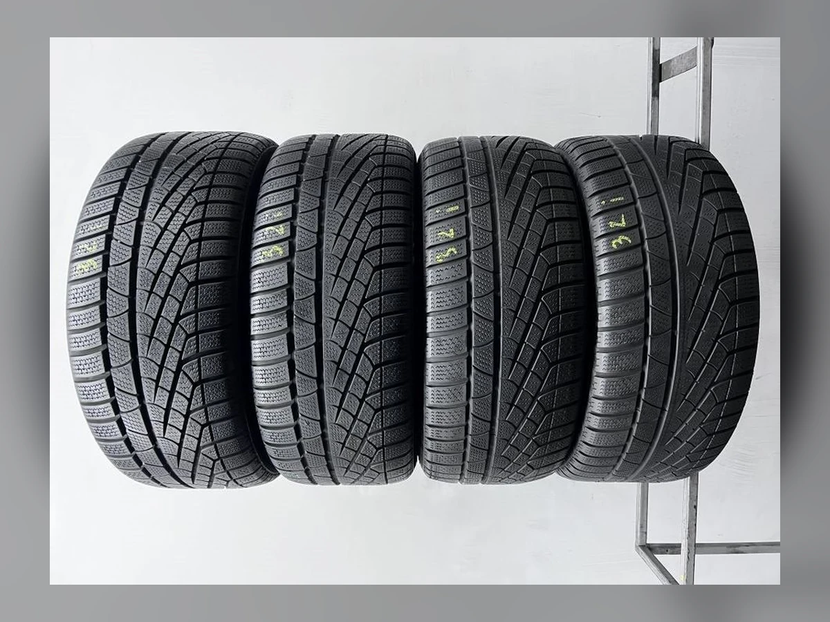 Pirelli — 255/45 R18 — Pirelli 255/45 R18 Зима (липучка) 4 шт (Комплект) — 7.0