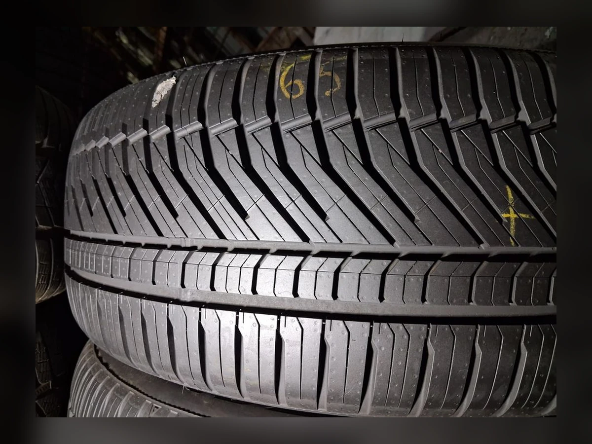 Michelin — 255/50 R19 — Michelin 255/50 R19 Всесезонка 2 шт (Пара) — 6.0