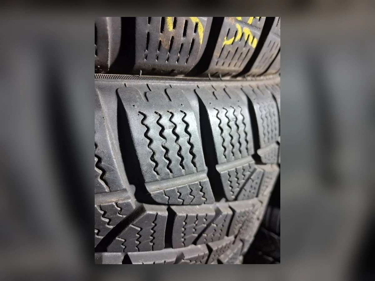 Pirelli — 245/40 R19 — Pirelli 245/40 R19 Зима (липучка) 2 шт (Пара) — 7.0
