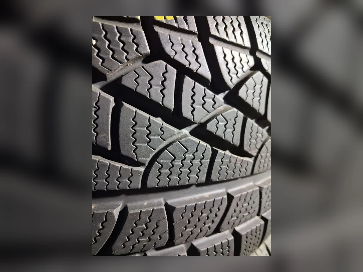 Pirelli — 245/40 R19 — Pirelli 245/40 R19 Зима (липучка) 2 шт (Пара) — 7.0