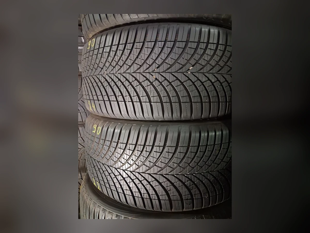 Goodyear — 245/40 R19 — Goodyear 245/40 R19 Всесезонка 4 шт (Комплект) — 6.5