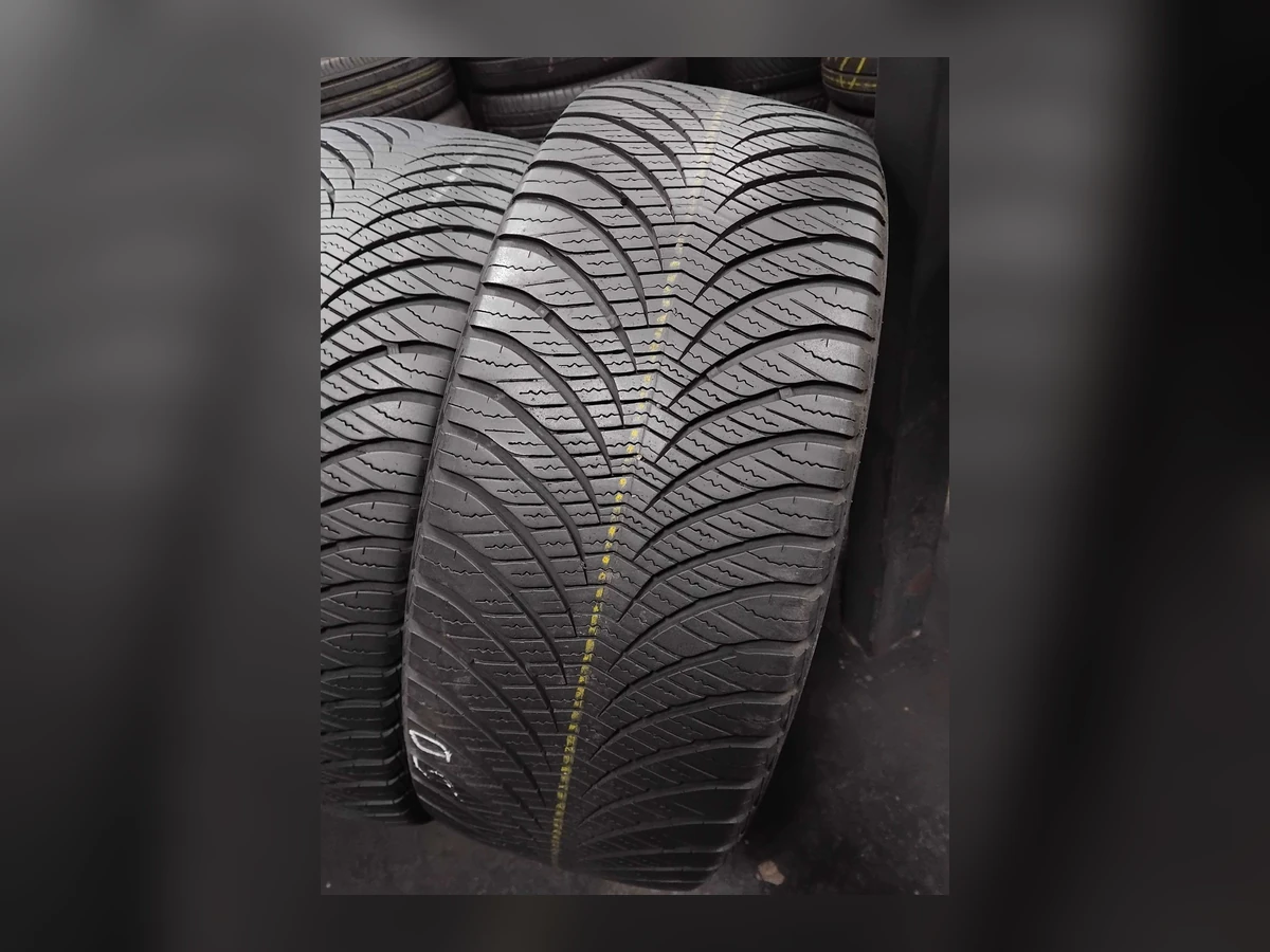 Goodyear — 225/55 R17 — Goodyear 225/55 R17 Всесезонка 4 шт (Комплект) — 5.5