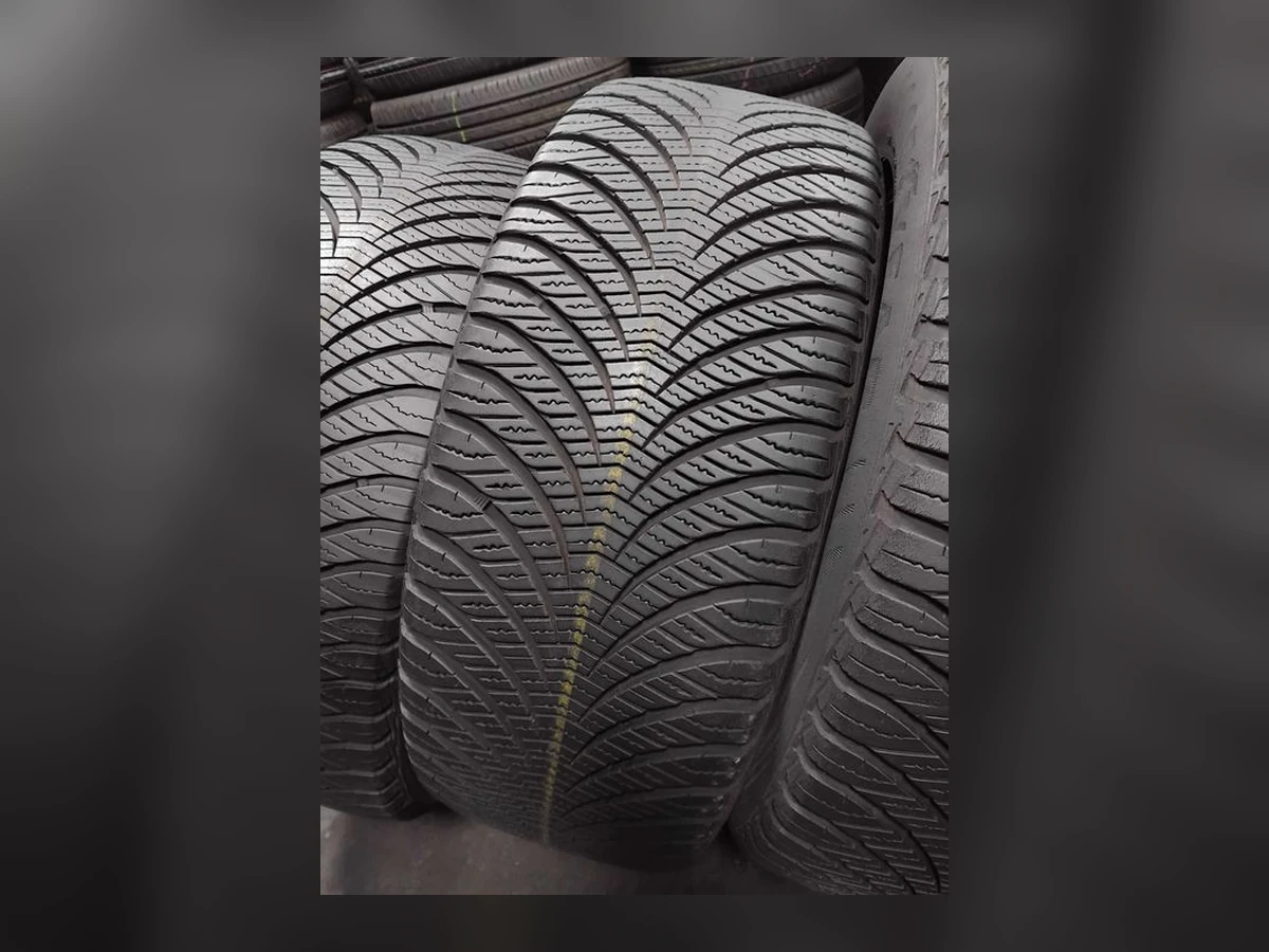 Goodyear — 225/55 R17 — Goodyear 225/55 R17 Всесезонка 4 шт (Комплект) — 5.5