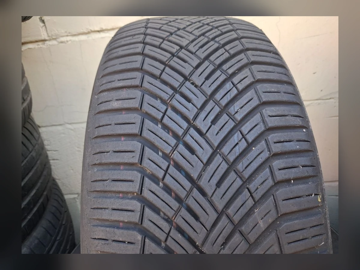 Michelin — Michelin 225/50 R18 — 225/50 R18