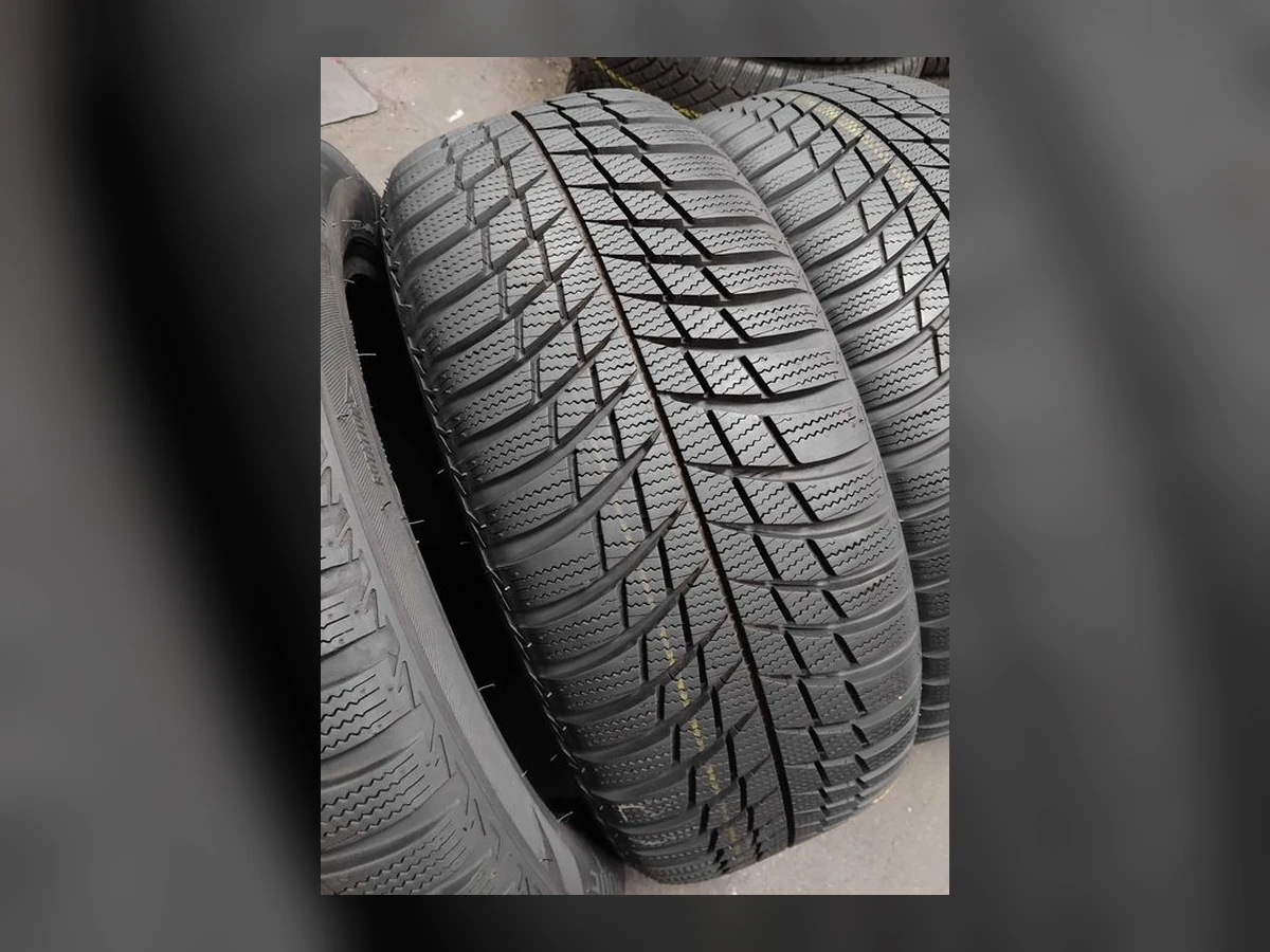 Bridgestone — 205/55 R16 — Bridgestone 205/55 R16 Зима (липучка) 4 шт (Комплект) — 5.5