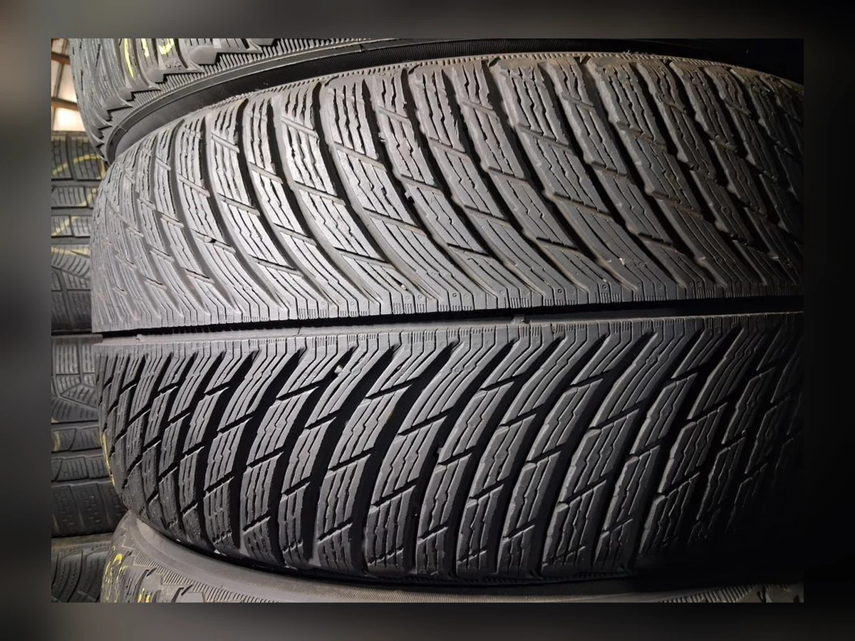 Michelin — Michelin 265/40 R19 — 265/40 R19