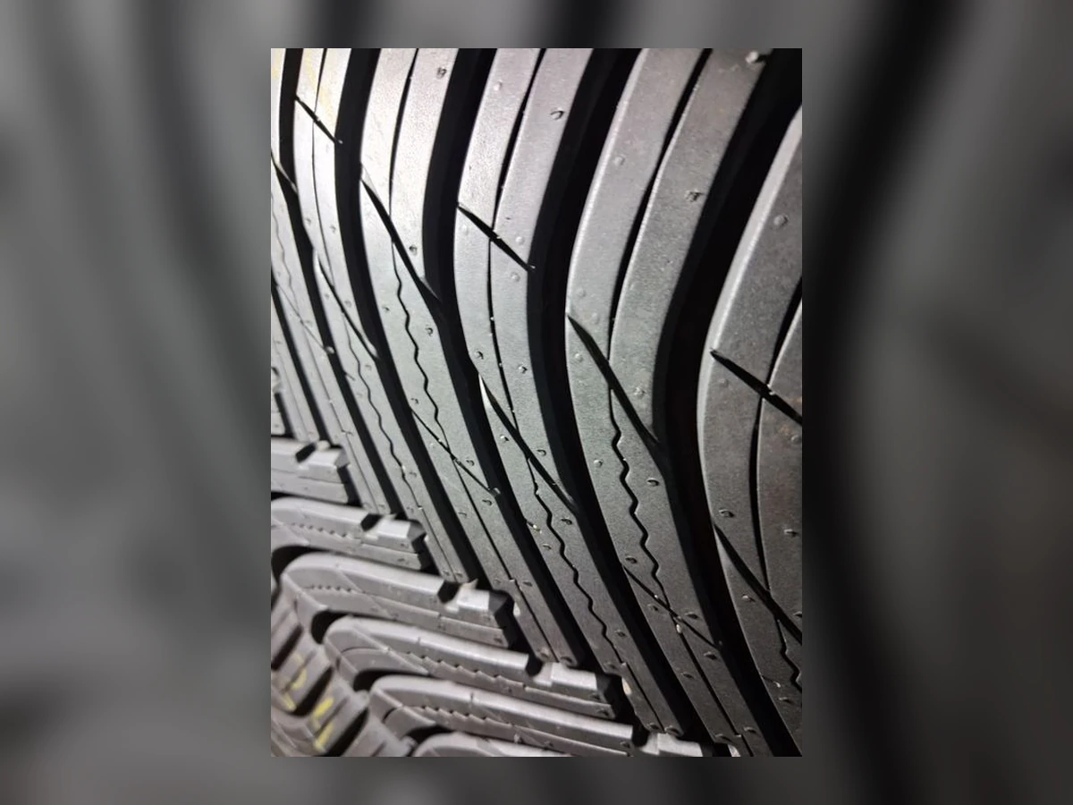 Michelin — 245/40 R20 — Michelin 245/40 R20 Всесезонка 2 шт (Пара) — 7.0