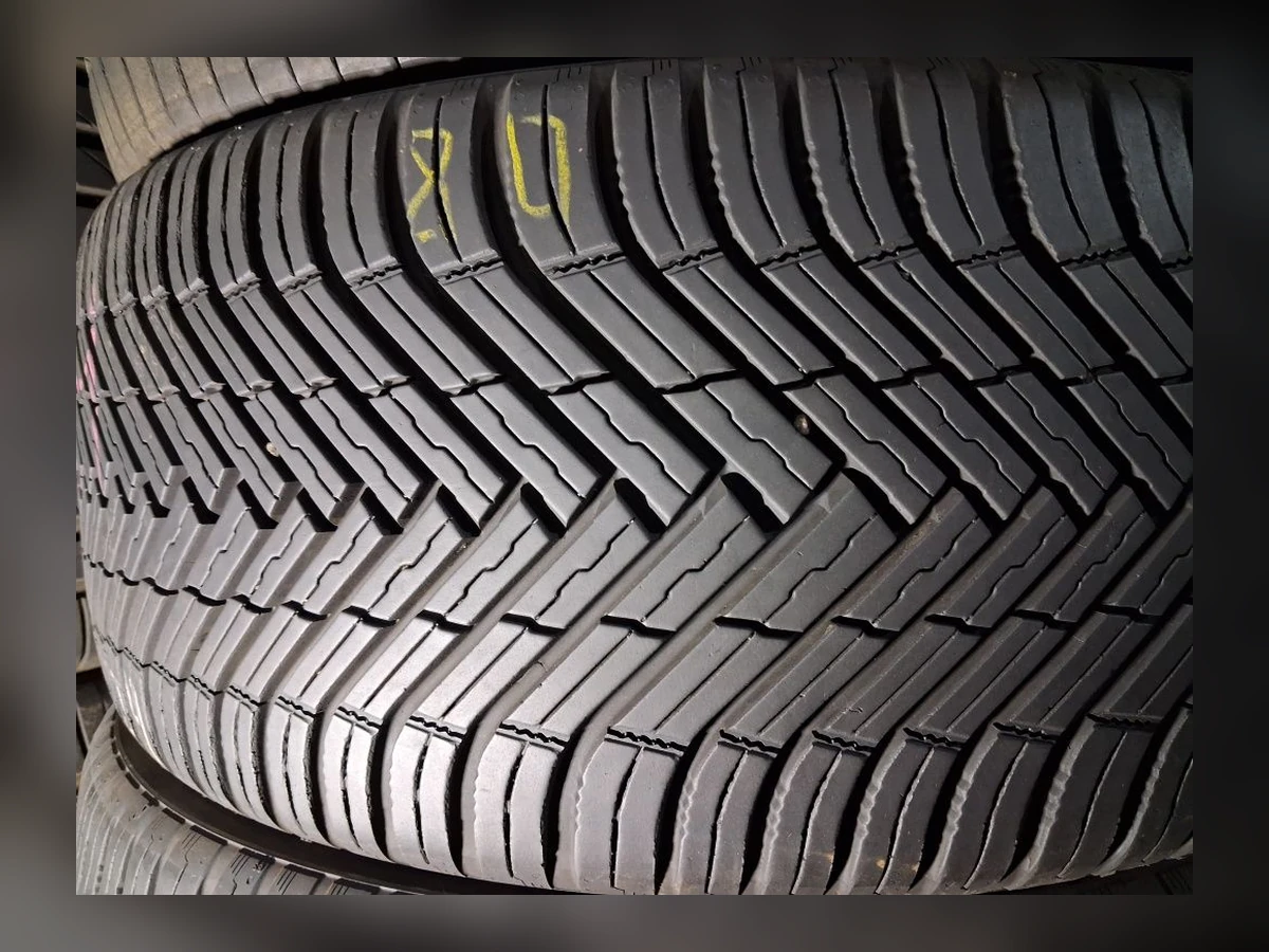 Michelin — 245/40 R20 — Michelin 245/40 R20 Всесезонка 2 шт (Пара) — 6.0
