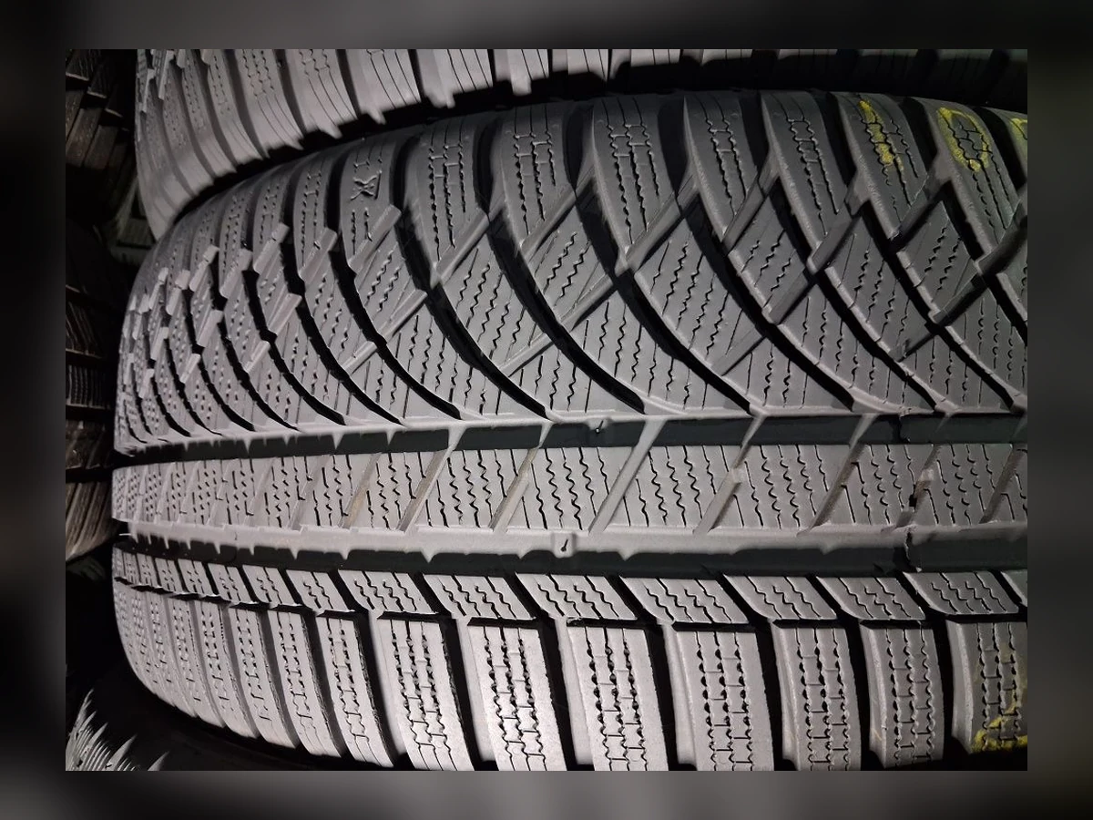Michelin — 245/35 R20 — Michelin 245/35 R20 Зима (липучка) 2 шт (Пара) — 6.5