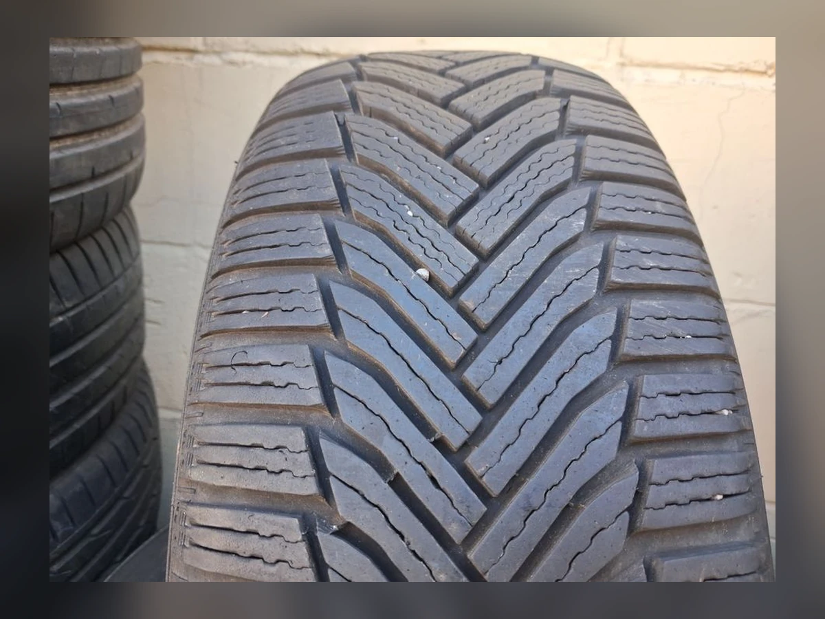 Michelin — 215/55 R17 — Michelin 215/55 R17 Зима (липучка) 1 шт (Одиночка) — 6.5