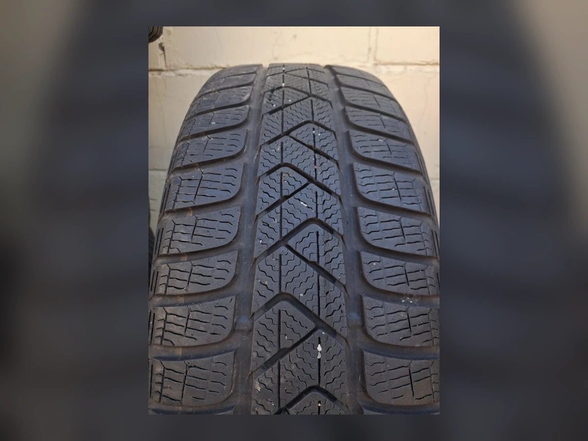 Michelin — Michelin 215/55 R17 — 215/55 R17
