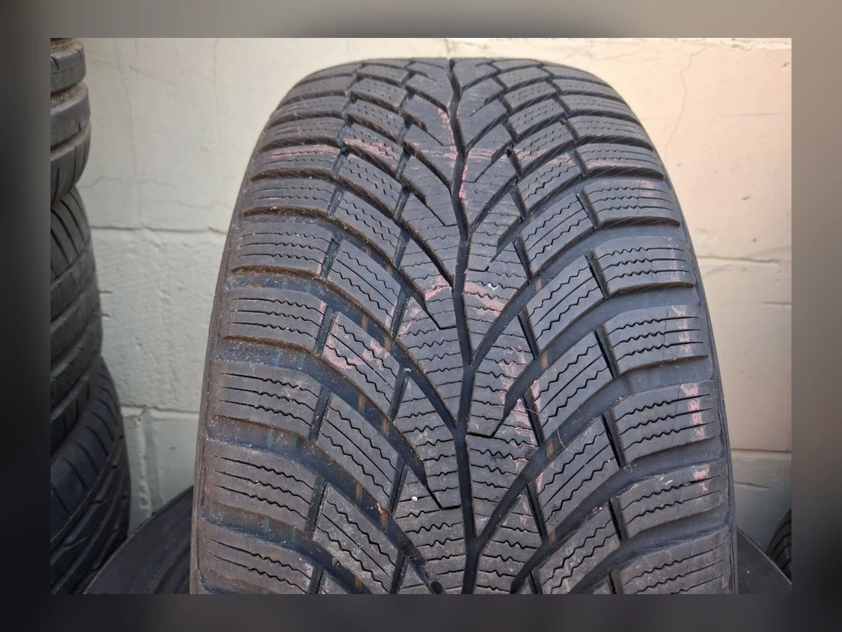 Michelin — Michelin 225/45 R17 — 225/45 R17
