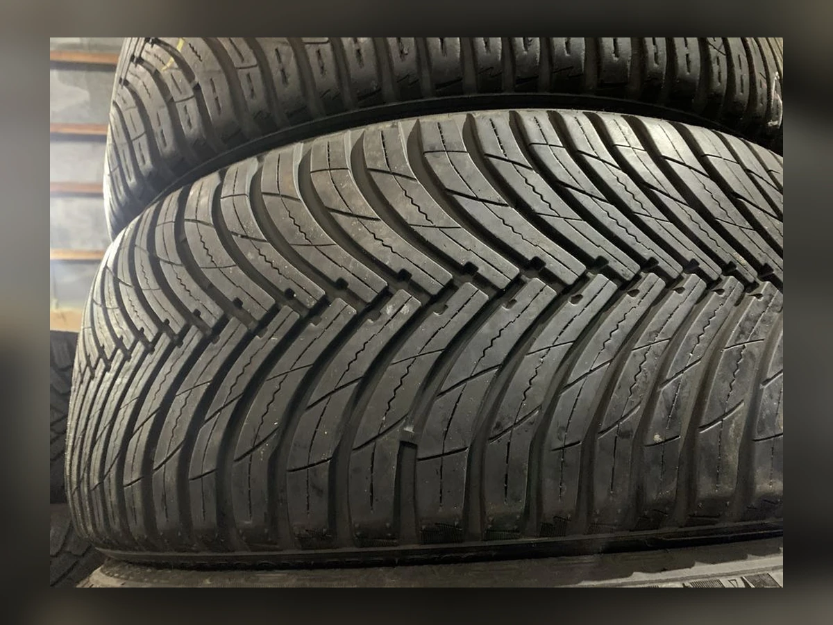 Michelin — Michelin 245/45 R19 — 245/45 R19