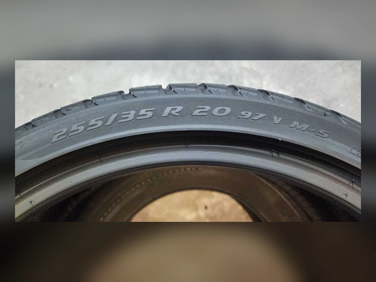 Pirelli — 255/35 R20 — Pirelli 255/35 R20 Зима (липучка) 2 шт (Пара) — 6.0