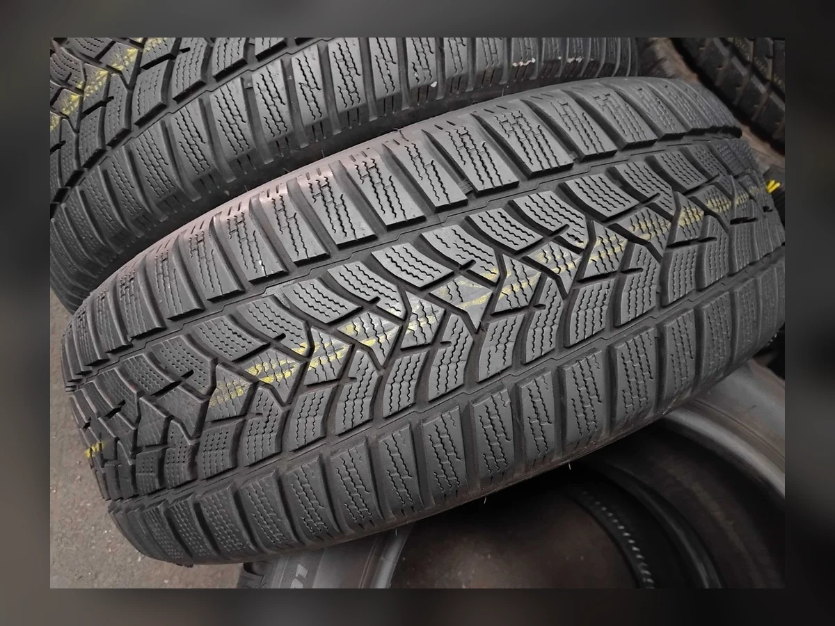 Dunlop — Dunlop 215/60 R16 — 215/60 R16
